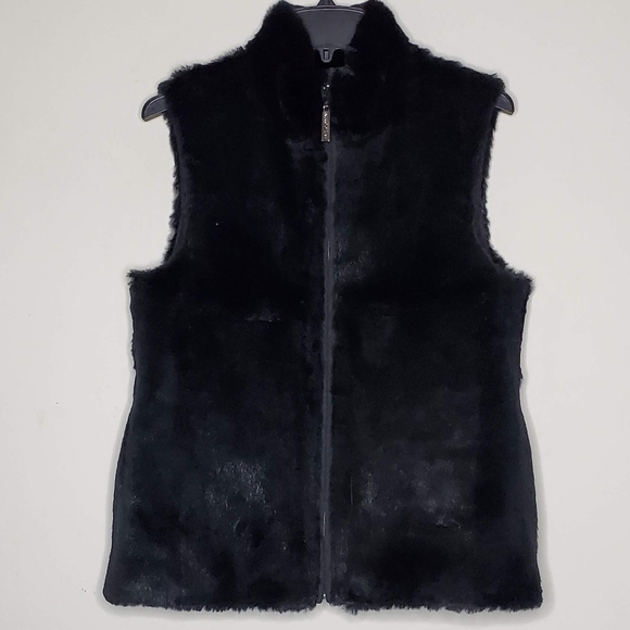 St. John Coats Reversible Quilted Dye Rabbit Vest - Picture 2 of 8